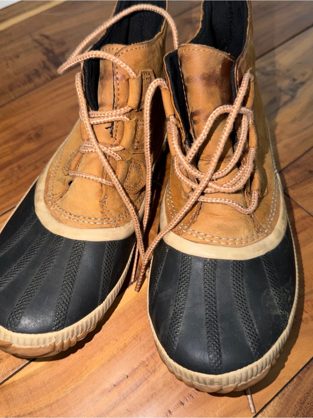 Sorel womens out n about Waterproof Duck Boots sz9